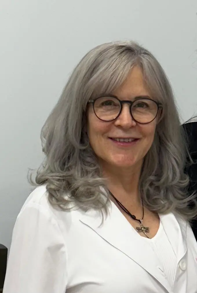 Dra. Zenia Flores de Apodaca